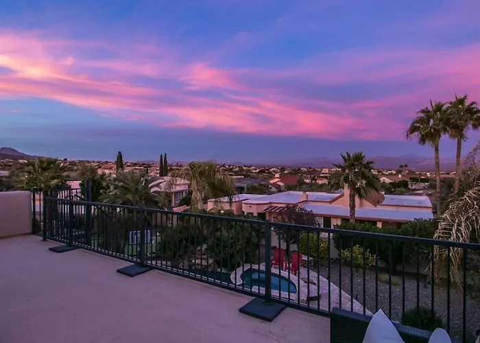 Holiday home Luxury Contemporary Sanctuary W Pool And Views
