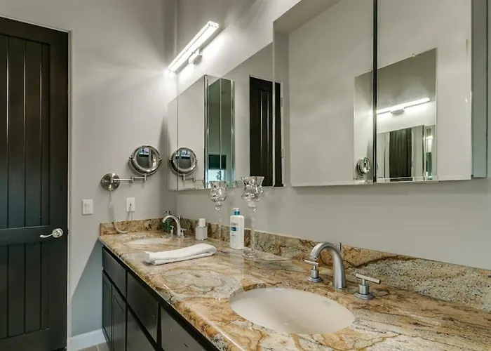 Luxury Contemporary Sanctuary W Pool And Views * Fountain Hills